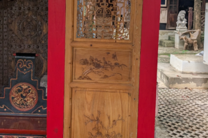 Door panel