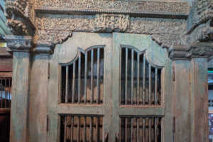 Double door