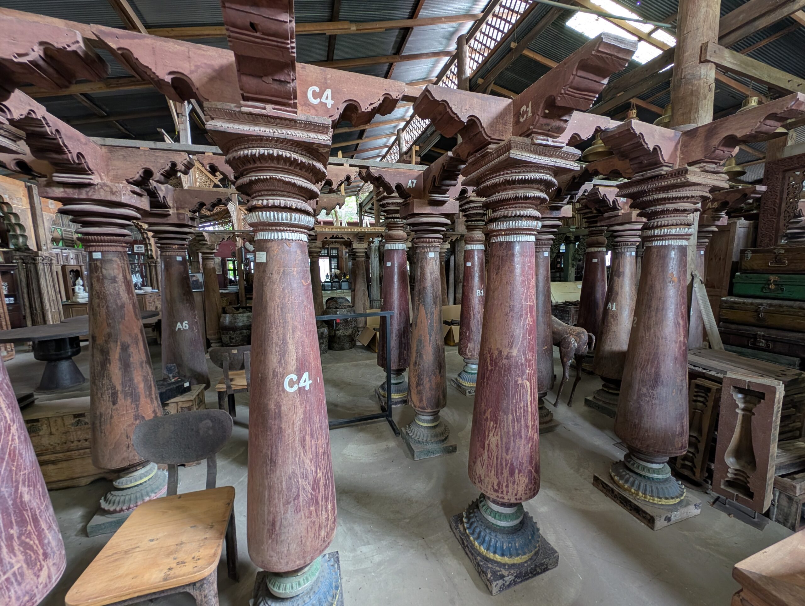 Indian pillar set - Image 2