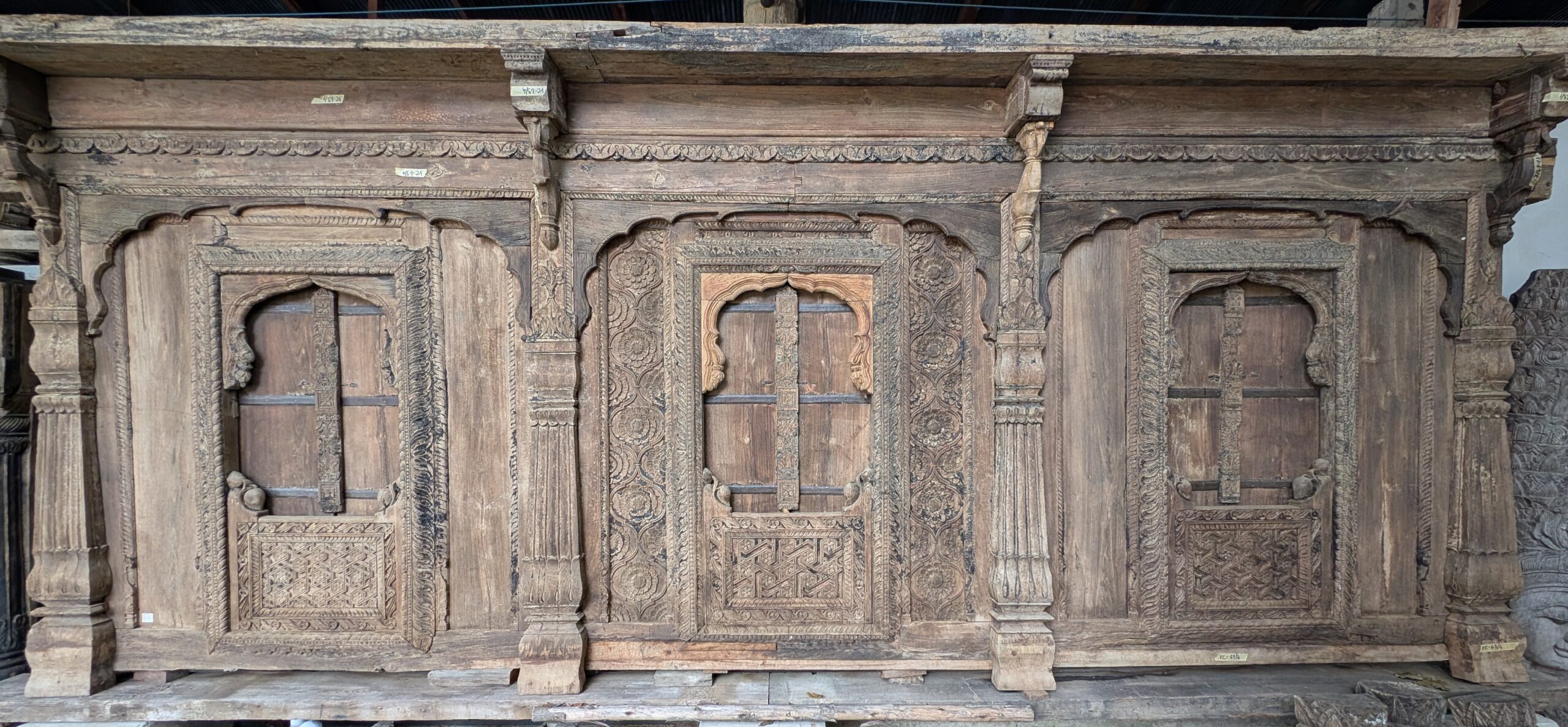 Wooden facade - Image 2