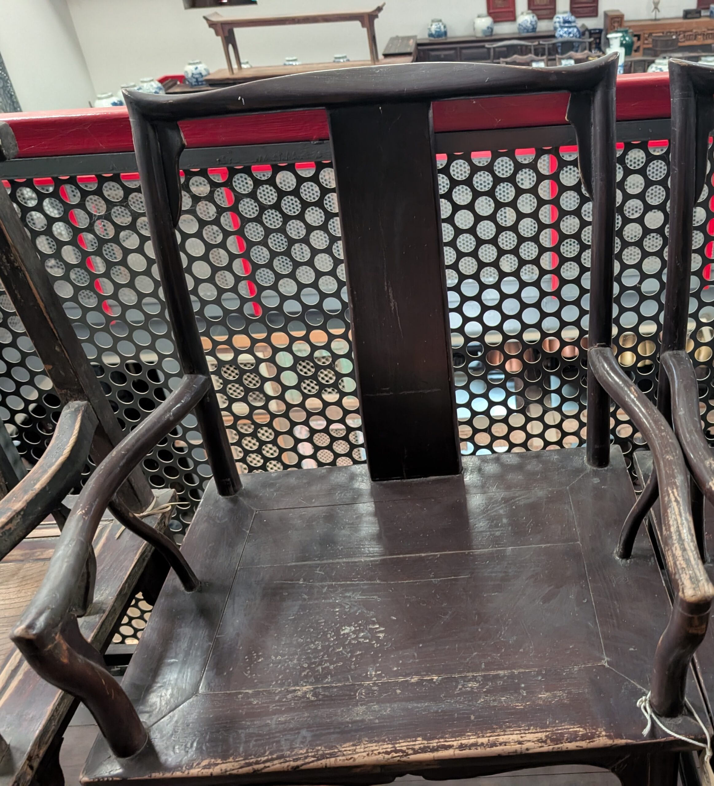 Large chair - Image 2